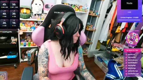 Trin Kat pet online show from 10.03.25