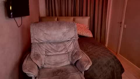 tripleprinces online show from 11.17.25