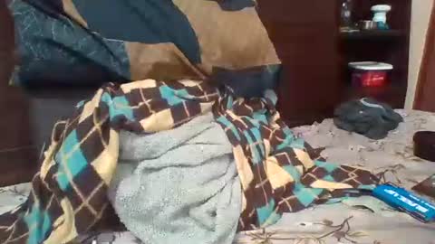 Raaz keeps ur Raaz online show from 11.26.25