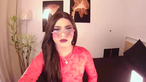 Snapshot of trishahotfucker26 chatting on 10.02.25 trishahotfucker26 online show from 10.02.25