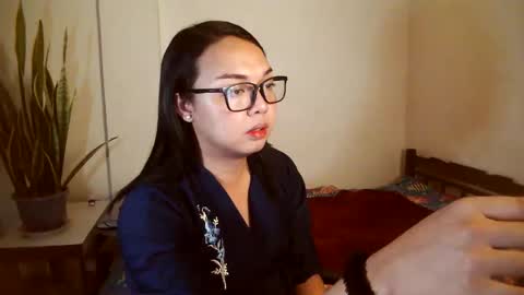 Snapshot of trishakera chatting on 01.29.25 trisha online show from 01.29.25