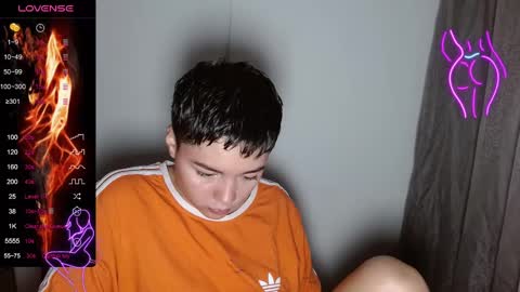 Kitty online show from 02.21.25