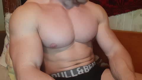 Snapshot of troncq chatting on 02.01.25 Troncq online show from 02.01.25