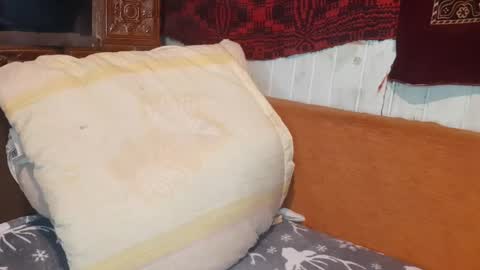 Snapshot of troncq chatting on 02.19.25 Troncq online show from 02.19.25