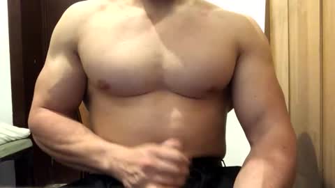 Troncq online show from 04.14.26