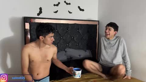 troye_lex online show from 11.22.25