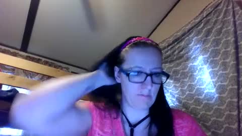 Snapshot of truckerswifetobe chatting on 12.10.24 TruckersWifeToBe online show from 12.10.24