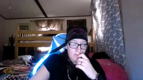 Snapshot of truckerswifetobe chatting on 12.15.24 TruckersWifeToBe online show from 12.15.24