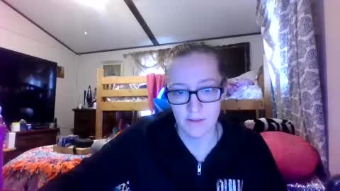 Snapshot of truckerswifetobe chatting on 12.18.24 TruckersWifeToBe online show from 12.18.24