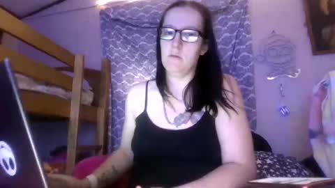 Snapshot of truckerswifetobe chatting on 01.16.25 TruckersWifeToBe online show from 01.16.25