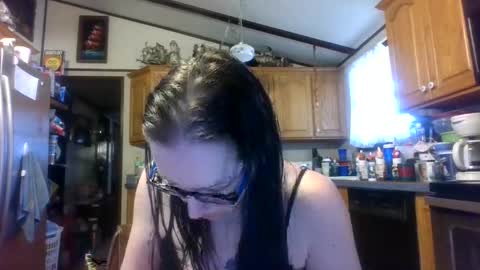 Snapshot of truckerswifetobe chatting on 01.17.25 TruckersWifeToBe online show from 01.17.25