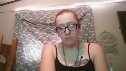 Snapshot of truckerswifetobe chatting on 02.12.25 TruckersWifeToBe online show from 02.12.25