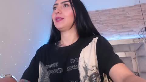 Snapshot of truelove_art chatting on 02.25.25 online show from 02.25.25