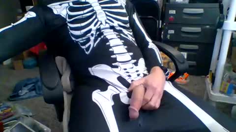 Snapshot of truk1976 chatting on 01.26.25 truk1976 online show from 01.26.25