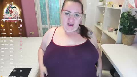 Snapshot of truly_goddess chatting on 12.29.24 Adelle online show from 12.29.24