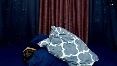 Hannah15 online show from 04.12.26