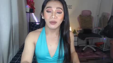 Snapshot of ts_jadexxx chatting on 02.21.25 Jade online show from 02.21.25