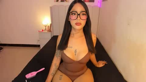 ts_ysaevans online show from 04.22.26