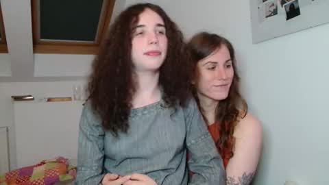 TSBubbles online show from 10.16.25