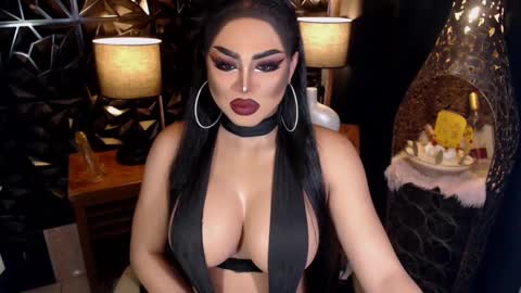 Snapshot of tsdarkdevon chatting on 02.12.25 tsdarkdevon online show from 02.12.25