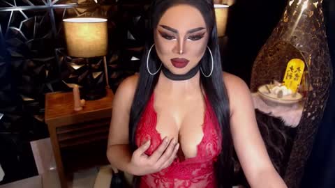 Snapshot of tsdarkdevon chatting on 02.18.25 tsdarkdevon online show from 02.18.25