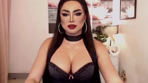 Snapshot of tsdarkdevon chatting on 03.09.25 tsdarkdevon online show from 03.09.25