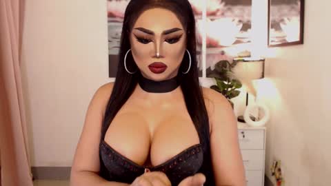 Snapshot of tsdarkdevon chatting on 03.10.25 tsdarkdevon online show from 03.10.25