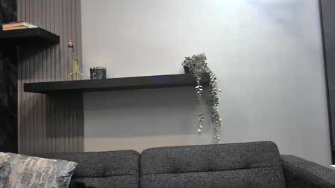 Lexi Longg online show from 02.12.26