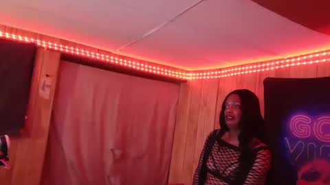 Snapshot of tsnitra chatting on 01.02.25 TsNitra online show from 01.02.25