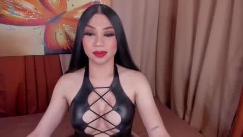 Queen Selena online show from 03.06.26