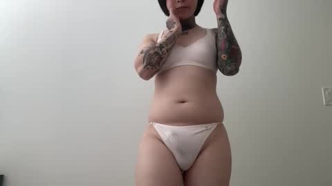 Snapshot of tts4everlove chatting on 10.06.25 tts4everlove online show from 10.06.25