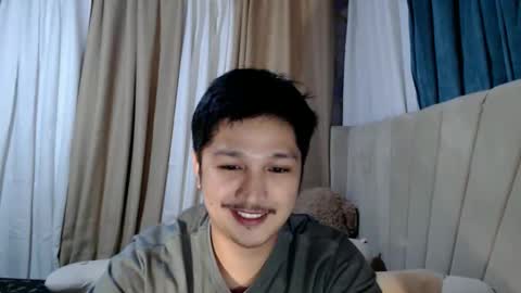 Snapshot of tuling1 chatting on 01.13.26 tuling1 online show from 01.13.26