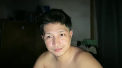 Snapshot of tuling1 chatting on 05.28.26 tuling1 online show from 05.28.26