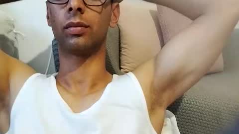 TunisienSexyGuy online show from 04.21.26