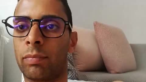 TunisienSexyGuy online show from 04.25.26