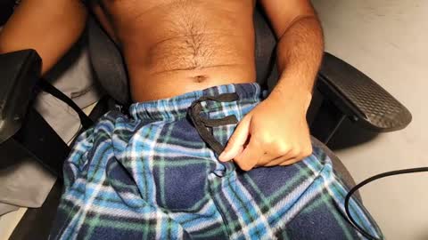 Snapshot of turealmoreno chatting on 12.26.24 Taki online show from 12.26.24