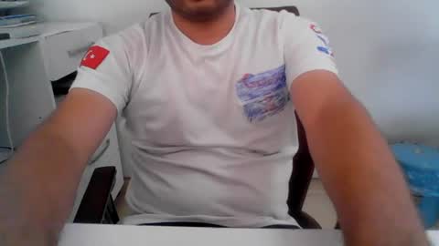 Snapshot of turkhis_boy22 chatting on 08.02.26 turkhis_boy22 online show from 08.02.26