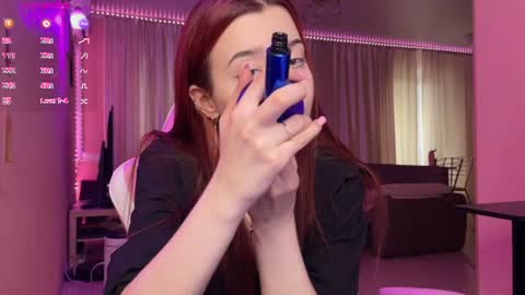 Snapshot of tutti_cutieee chatting on 06.26.26 Nika online show from 06.26.26