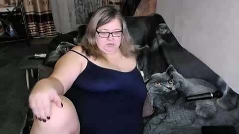 Lana online show from 11.24.25