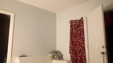 twest84 online show from 11.12.25