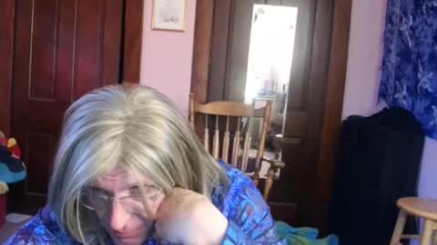 Kitten online show from 01.25.25