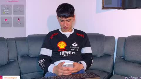 Snapshot of twink_daren chatting on 04.28.26 Mr Daren online show from 04.28.26