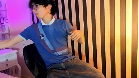 Snapshot of twink_sebas7 chatting on 05.22.26 Sebastin online show from 05.22.26