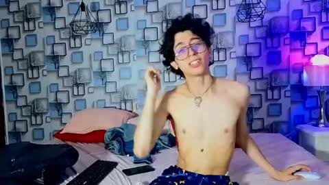 Snapshot of twink_sebas7 chatting on 05.23.26 Sebastin online show from 05.23.26
