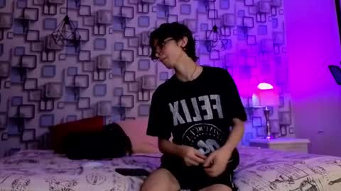 Snapshot of twink_sebas7 chatting on 05.24.26 Sebastin online show from 05.24.26