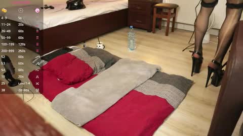 Vicky  Victor online show from 12.04.25