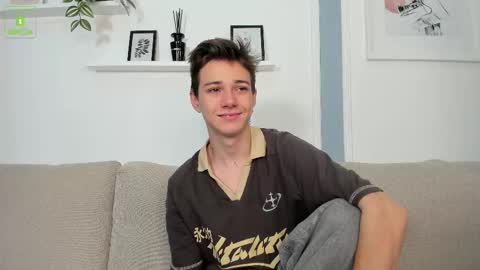 Snapshot of twinkguy_slim chatting on 09.17.25 Viego Pattel online show from 09.17.25