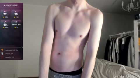Snapshot of twinkie_twink chatting on 01.19.25 Andy online show from 01.19.25