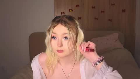 twinklefluff online show from 01.10.26