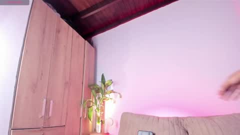 twinksboys_23 online show from 10.21.25